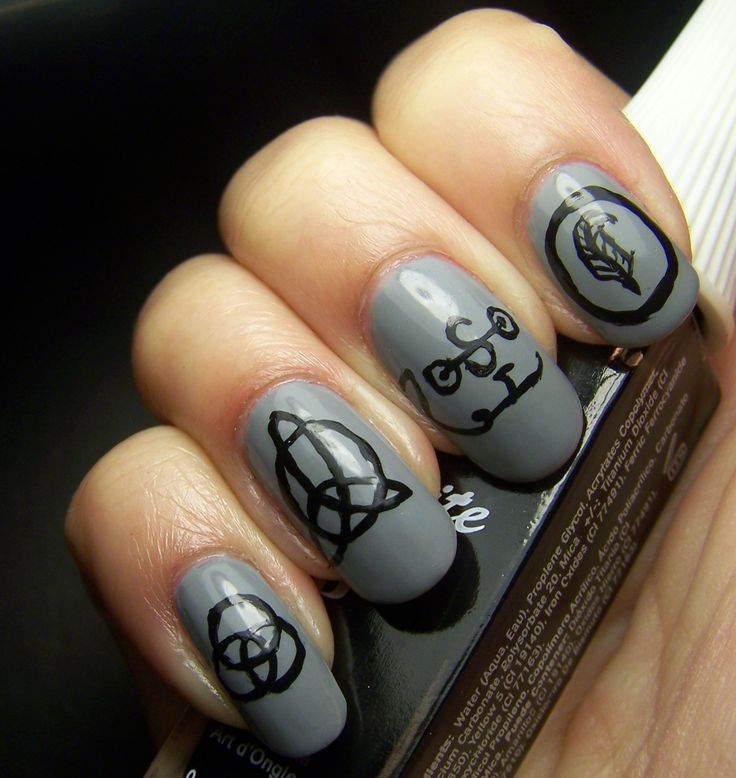 disenos-de-unas-inspiradas-en-word-art-onlline-1