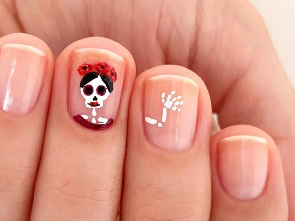 disenos-de-unas-largas-con-calavera-insta-6