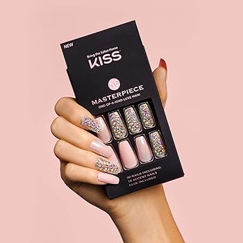 disenos-de-unas-marca-kiss-3