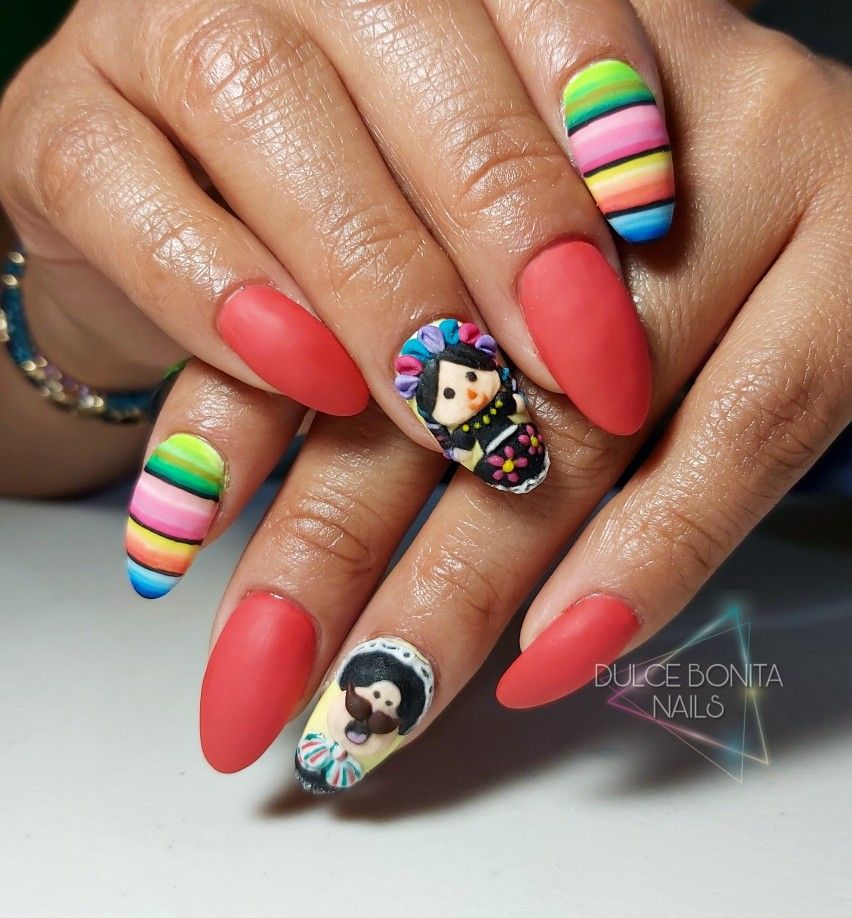 disenos-de-unas-mariachis-4