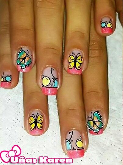 disenos-de-unas-mariposas-faciles-7