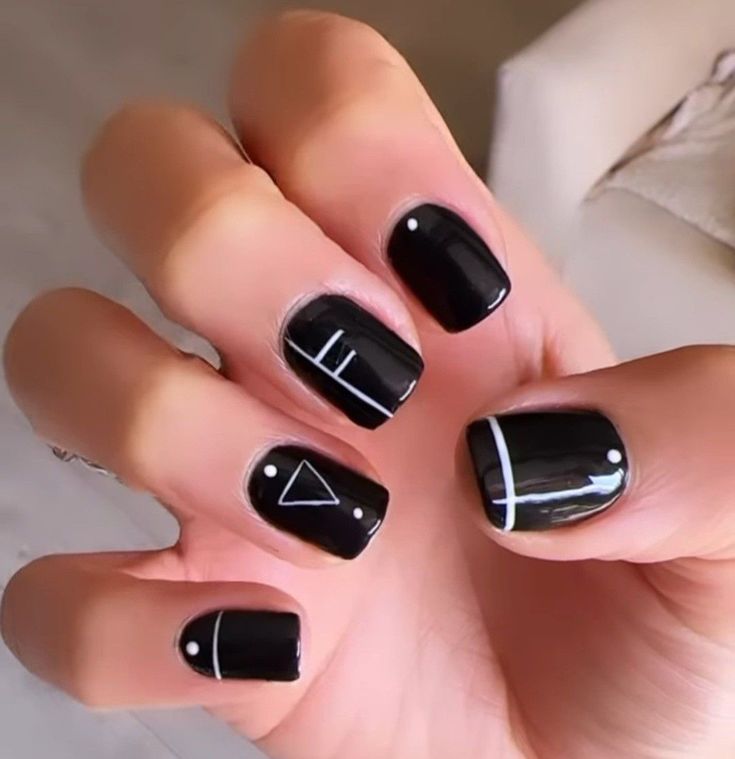 disenos-de-unas-negras-para-hombres-6