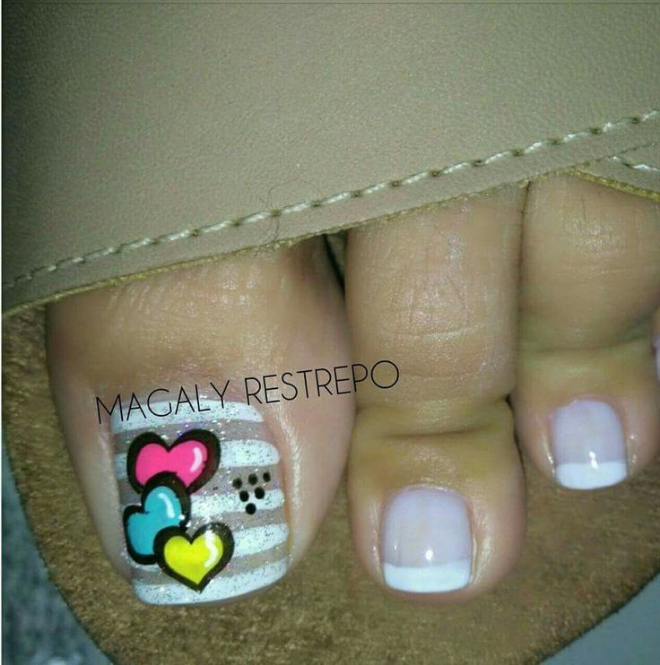 disenos-de-unas-para-pies-de-corazones-4