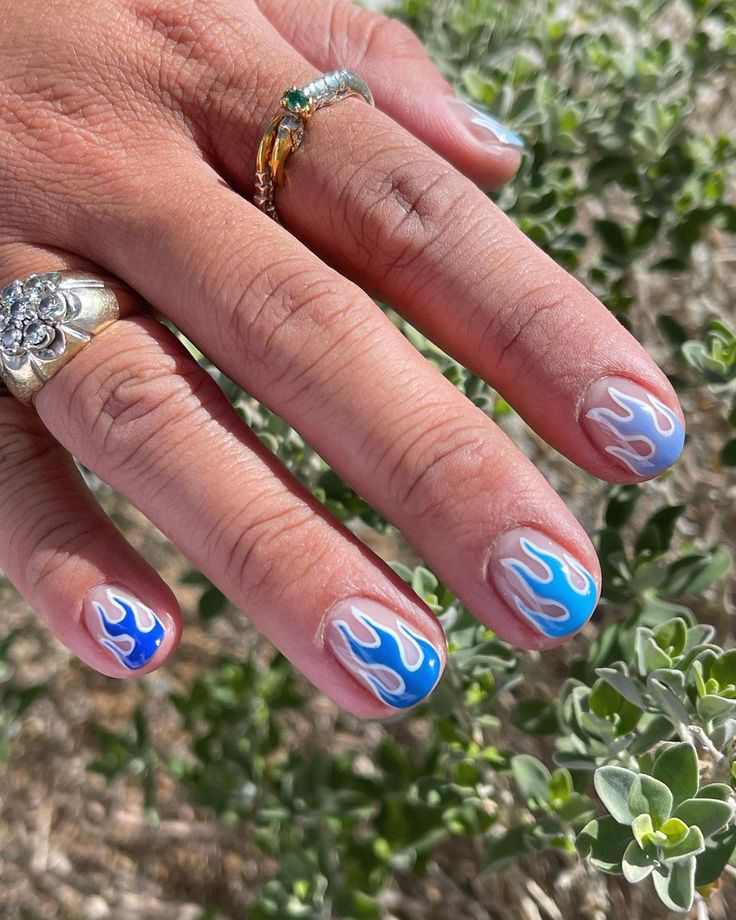 disenos-de-unas-pintadas-al-oli¨o-3