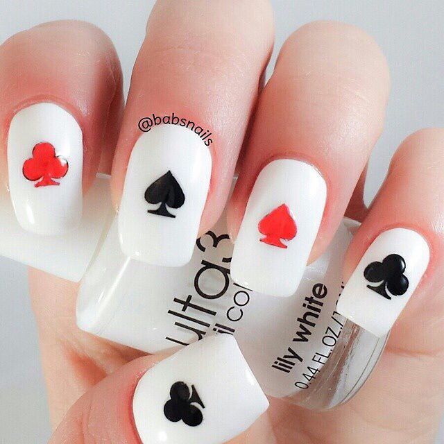 Diseños De Uñas Poker