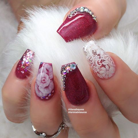 disenos-de-unas-rojo-con-rosa-bajito-1