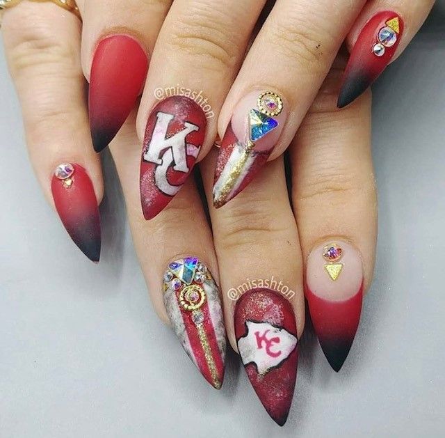 disenos-de-unas-superbowl-1