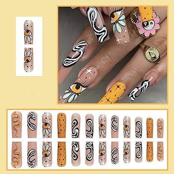 disenos-de-unas-tumblr-amarillas-con-diseno-de-tablero-ajedrez-6