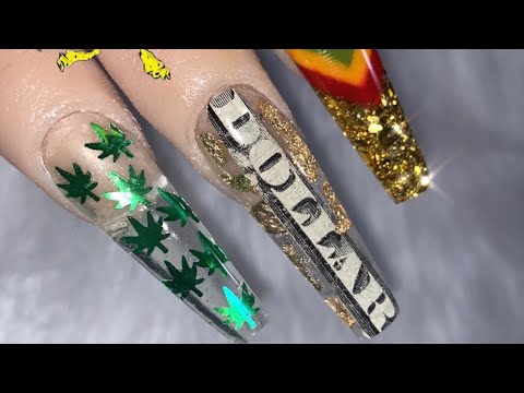 disenos-de-unas-weed-2