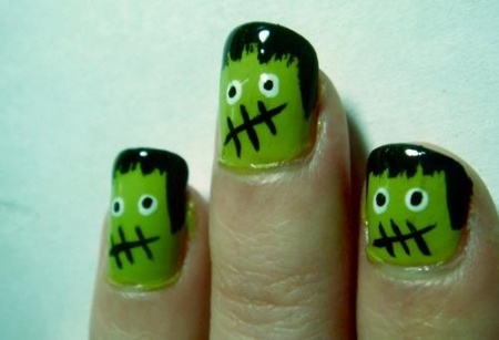 disenos-de-unas-zombie-faciles-5