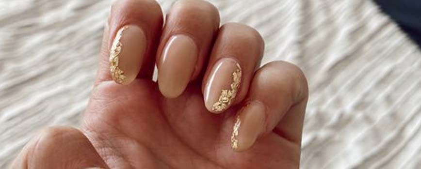 disenos-originales-de-unas-en-colores-nude-4