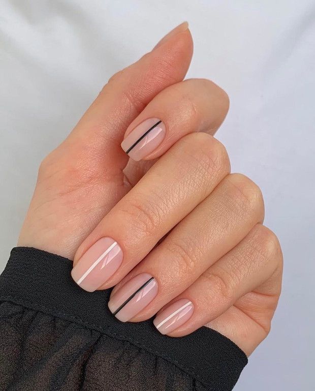 disenos-simples-de-unas-pastel-tumblr-7