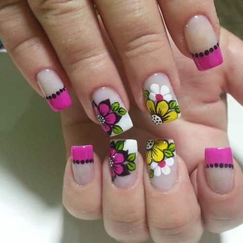 flor-pintadas-decoradas-disenos-de-unas-1