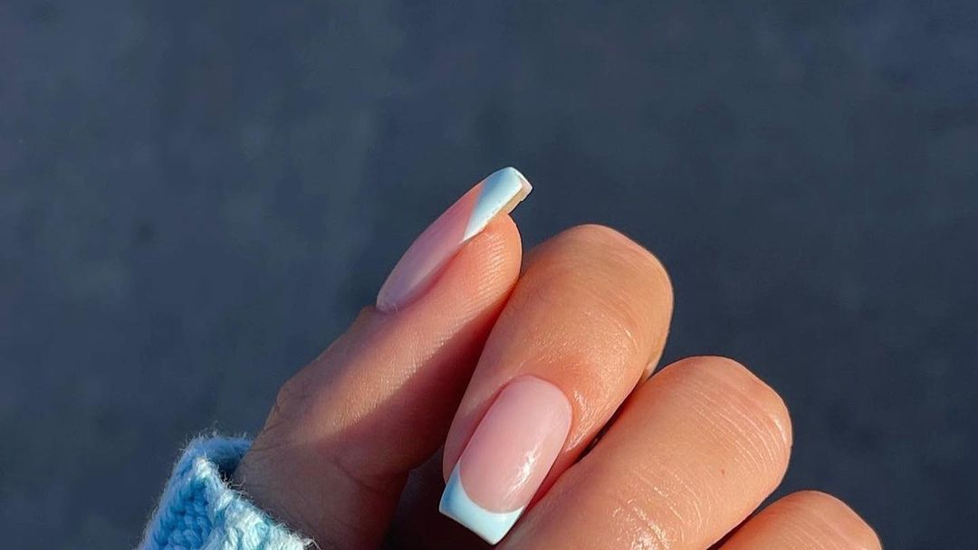 imagenes-de-unas-diseno-palo-de-rosa-con-azul-7