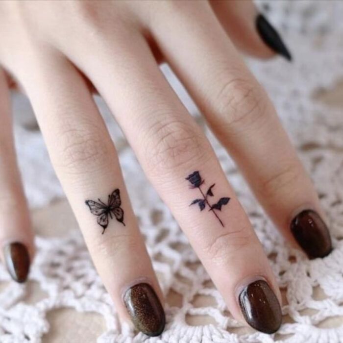 tatuajes-pequenos-para-mujer-y-en-diseno-de-unas-1