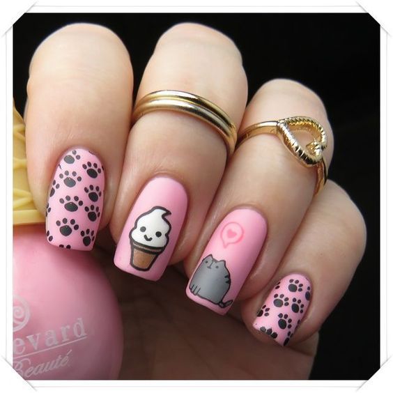 unas-acrilicas-disenos-de-gatos-kawaii-3