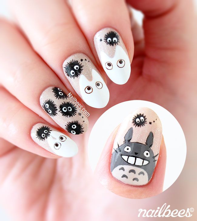 unas-de-acrilico-con-diseno-totoro-5