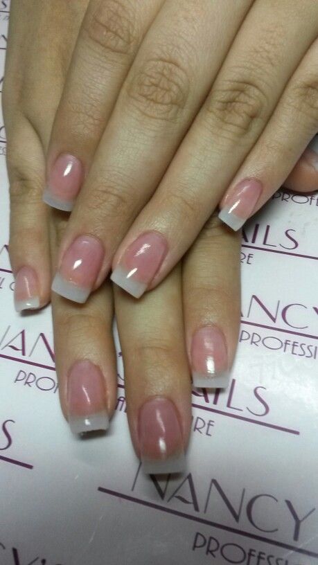unas-de-acrilico-disenos-frances-color-natural-6