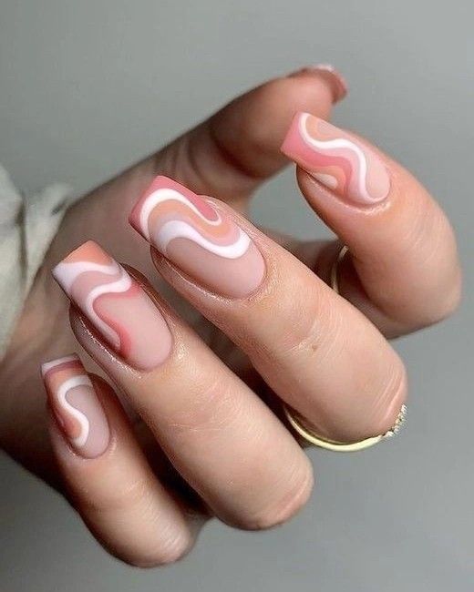 unas-de-gel-disenos-con-lineas-2