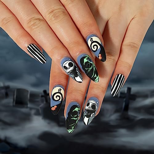 unas-en-forma-de-almendra-diseno-de-calaveras-6