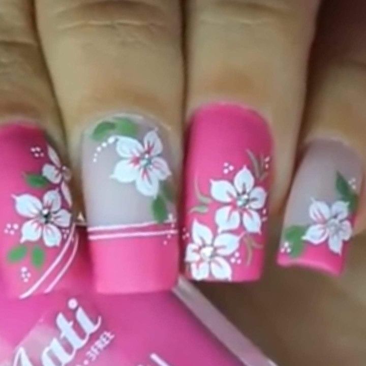 unas-pintadas-disenos-de-flores-1